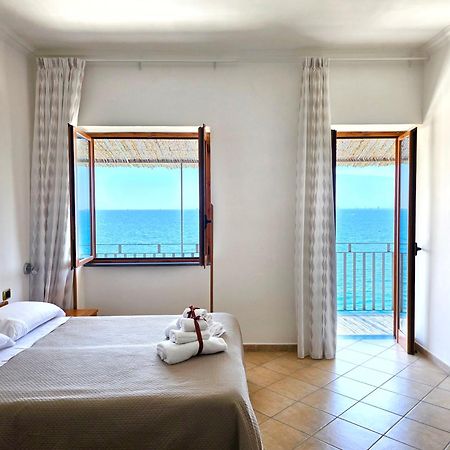 Oasi Relais Bed & Breakfast Vico Equense Bagian luar foto