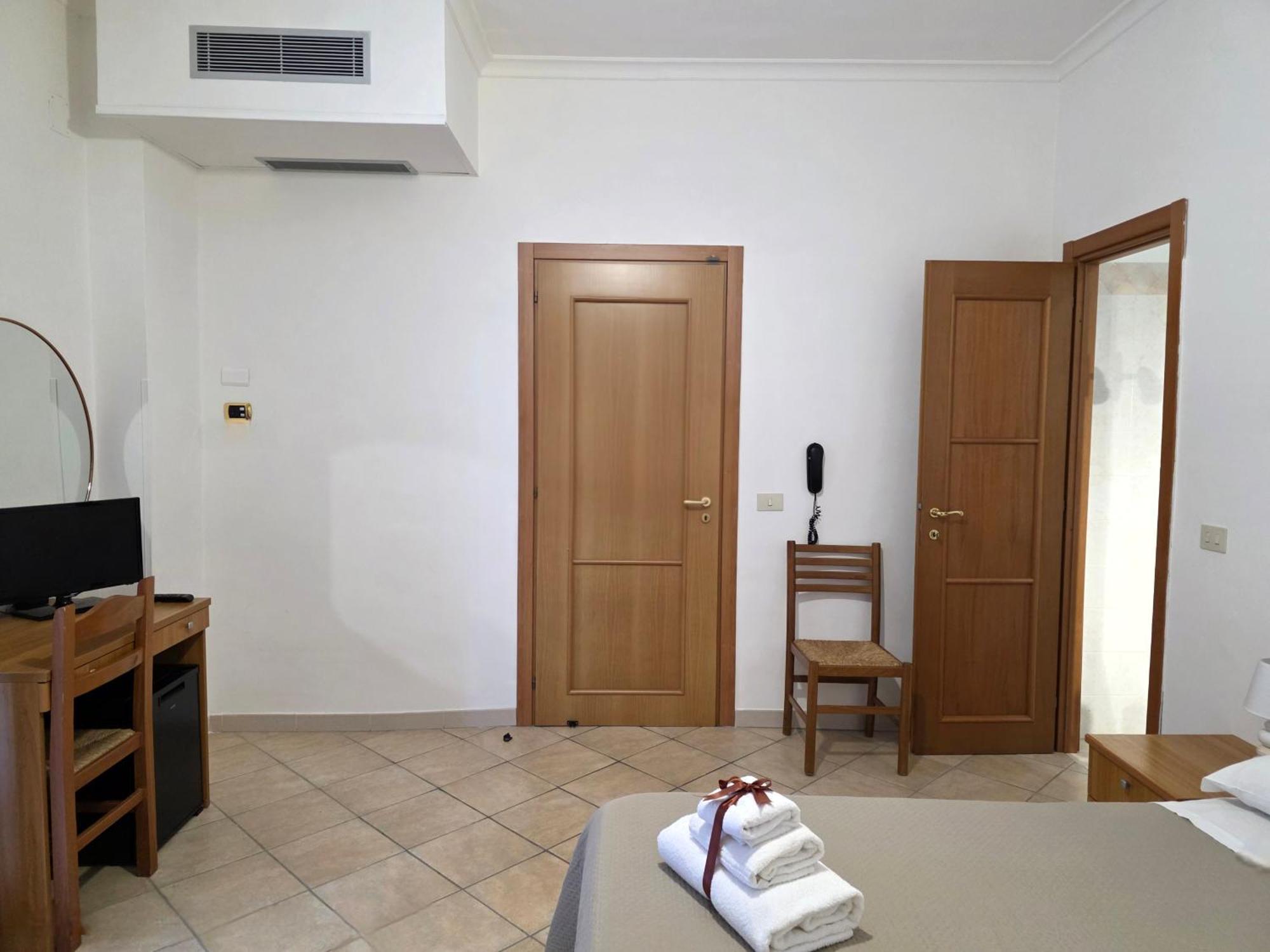 Oasi Relais Bed & Breakfast Vico Equense Bagian luar foto
