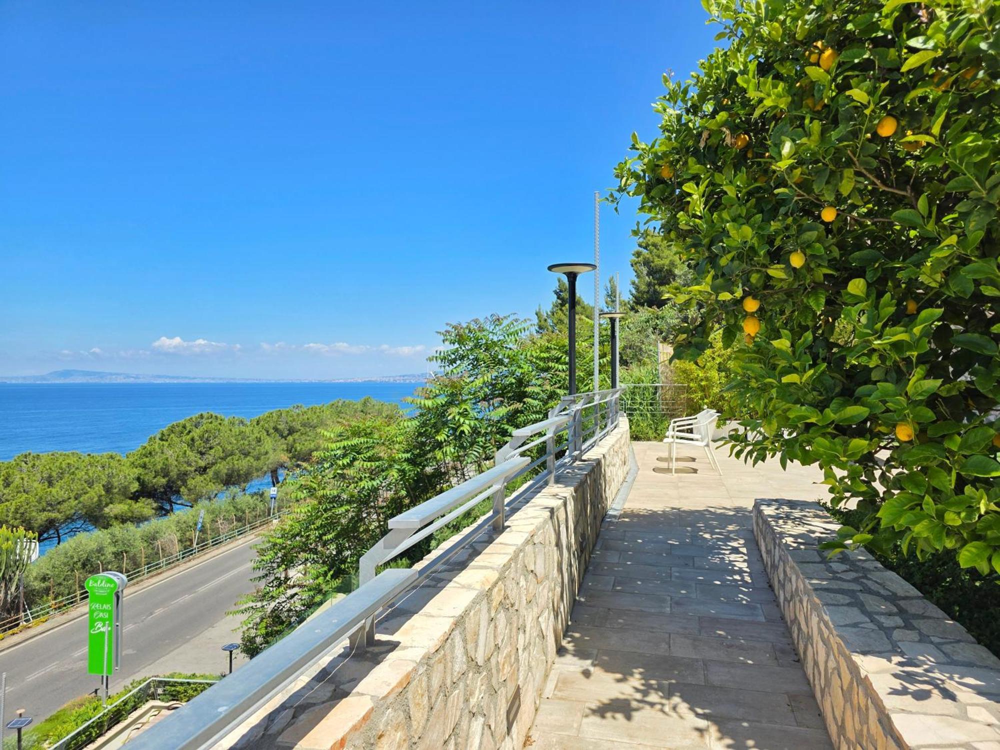 Oasi Relais Bed & Breakfast Vico Equense Bagian luar foto