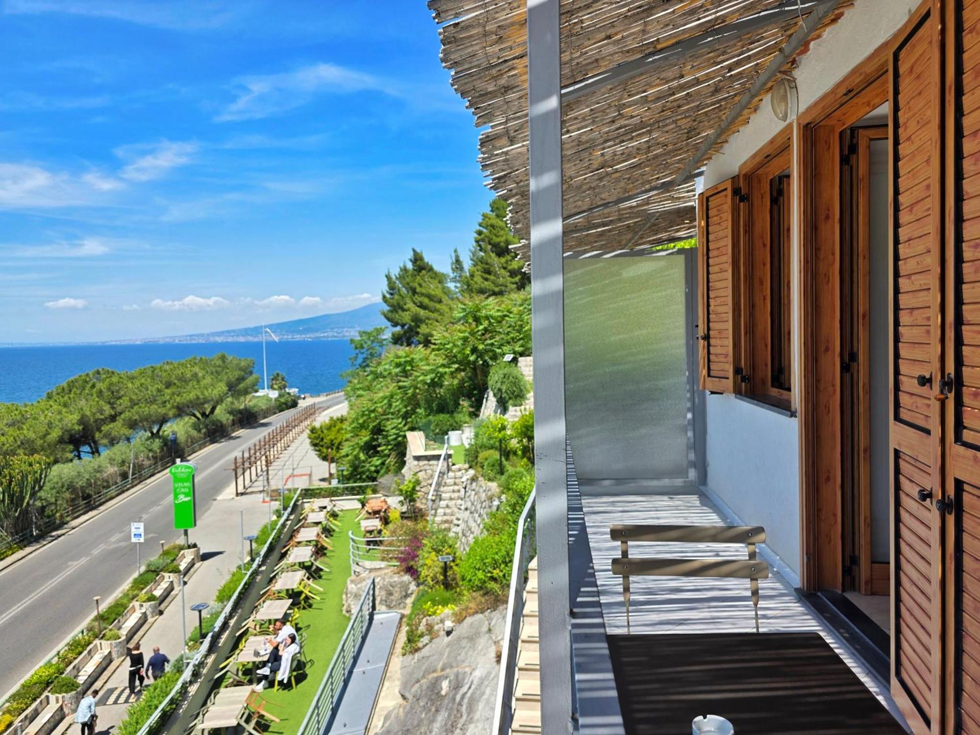 Oasi Relais Bed & Breakfast Vico Equense Bagian luar foto