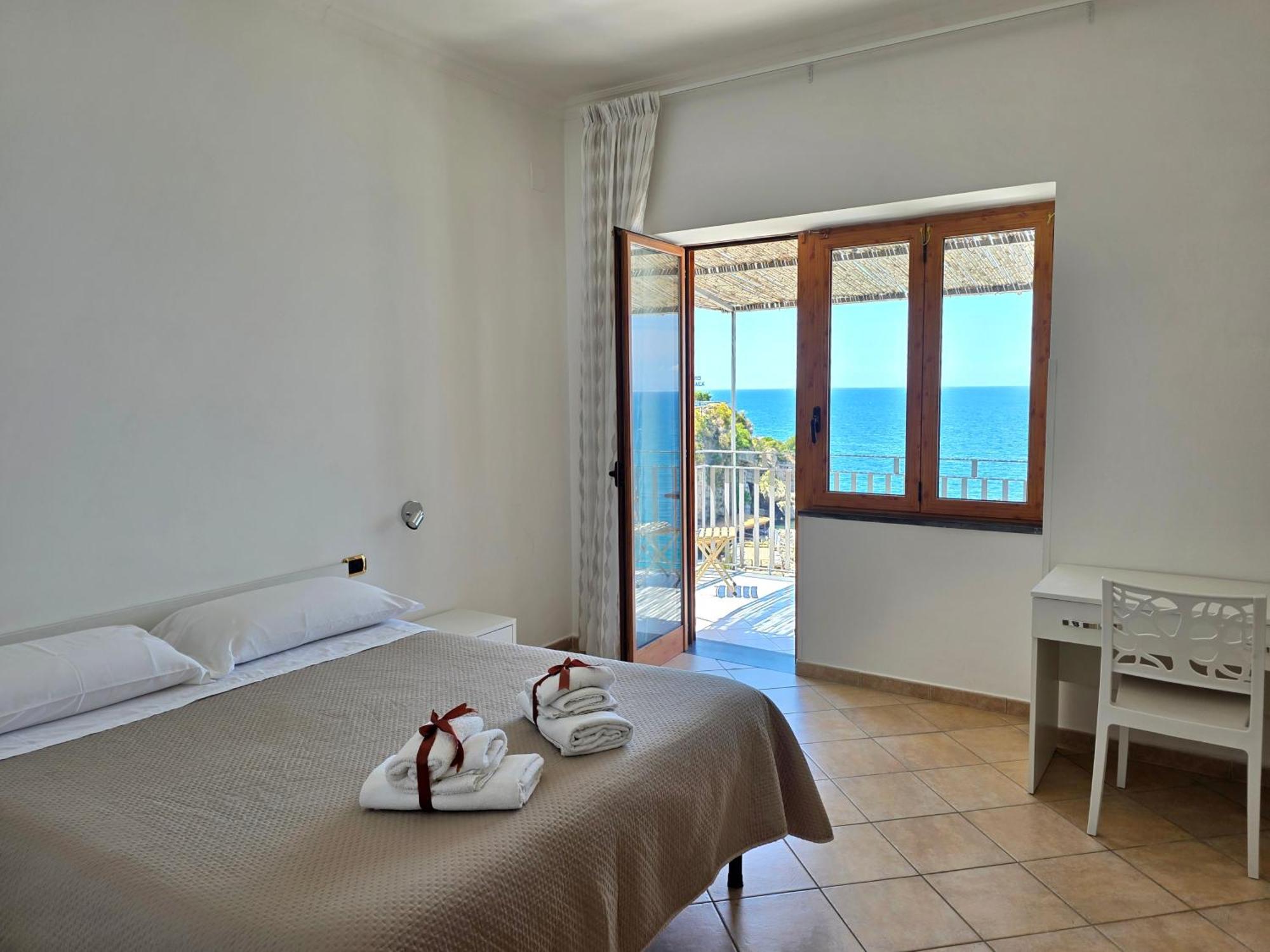 Oasi Relais Bed & Breakfast Vico Equense Bagian luar foto