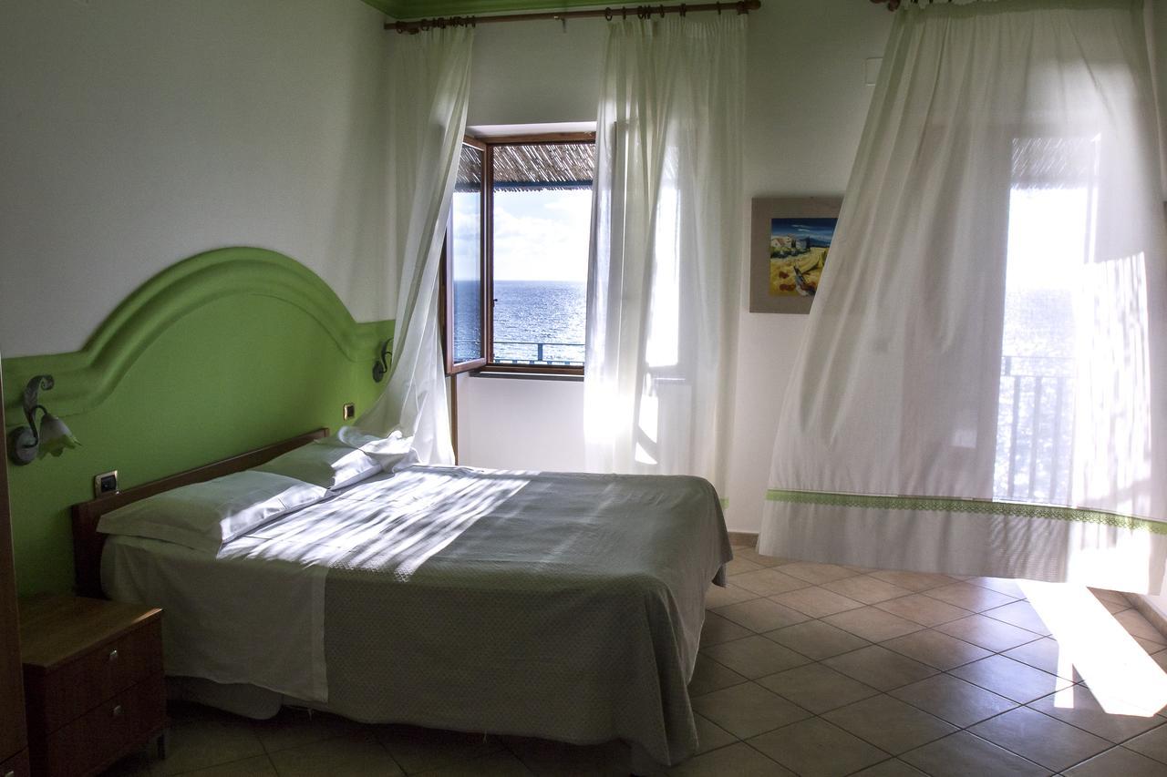 Oasi Relais Bed & Breakfast Vico Equense Bagian luar foto